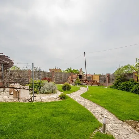 Petreny Borpanzio 4* Egerszalók