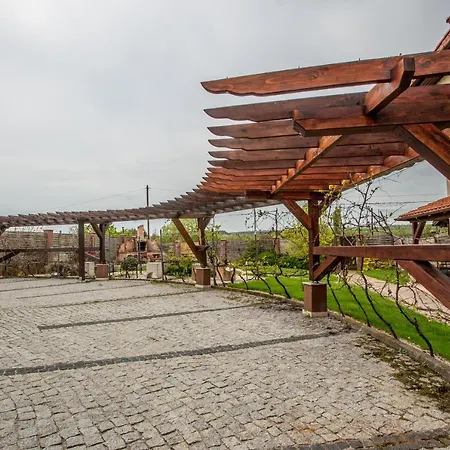 Petreny Borpanzio 4*
