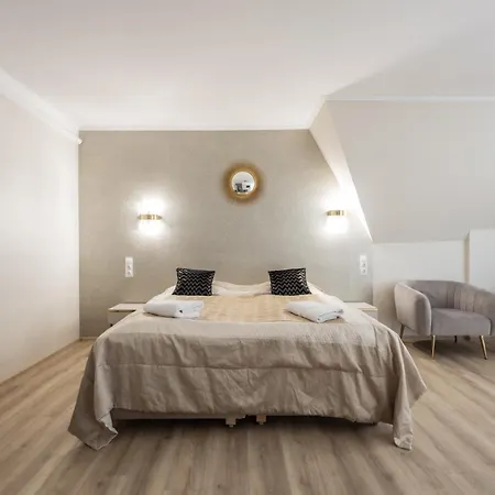 Petreny Borpanzio 3*