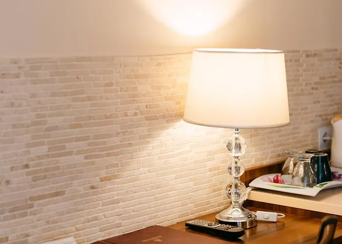 Petreny Borpanzio Oda ve Kahvaltı 3*