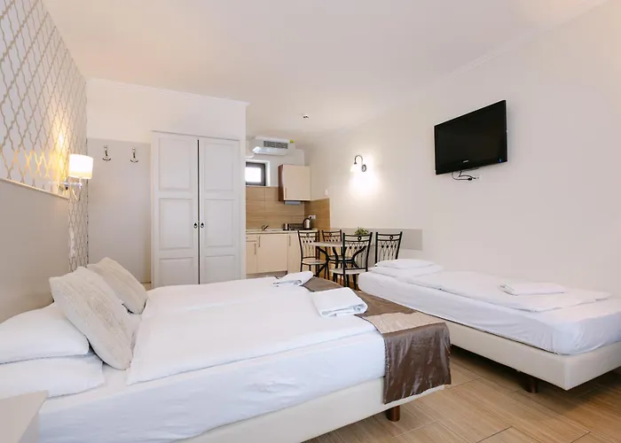 Petreny Borpanzio Oda ve Kahvaltı 3*